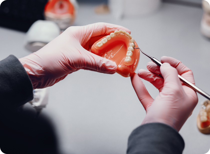 Что значит альвеолит лунки во рту?